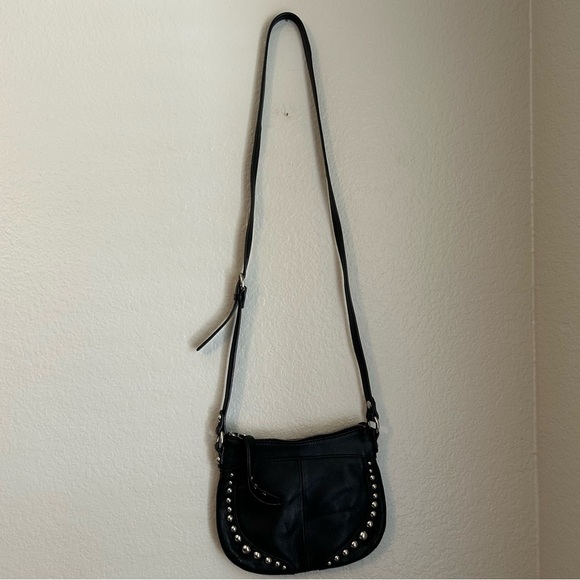 B. Makowsky Womens 100% Leather Crossbody Adjustable Strap Purse Black w/Studs - Picture 2 of 10